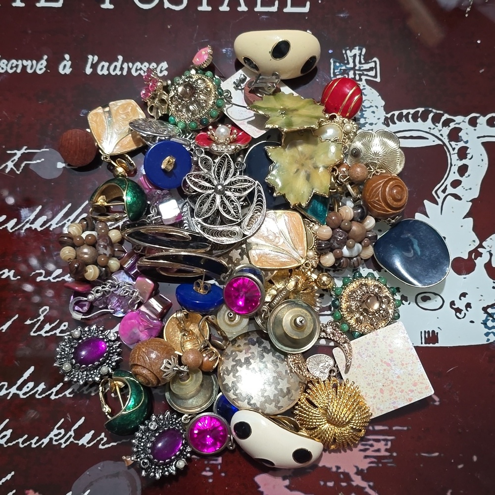 Lot Of Earring Sets Vintage Modern Contemporary